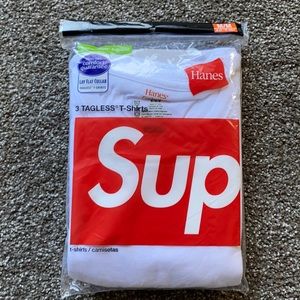 Set of 3 Supreme Hanes White Tagless T-Shirts - M